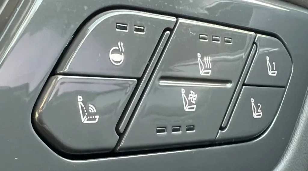 أبرز 10 مميزات في سيارة كيا EV9 لعام 2024