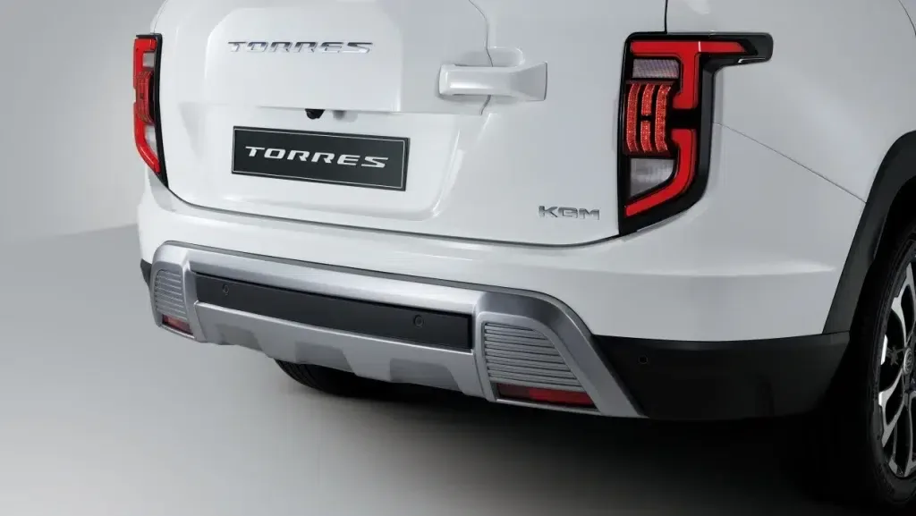 سانج يونج تكشف عن سيارة Torres EVX SUV الكهربائية بالكامل