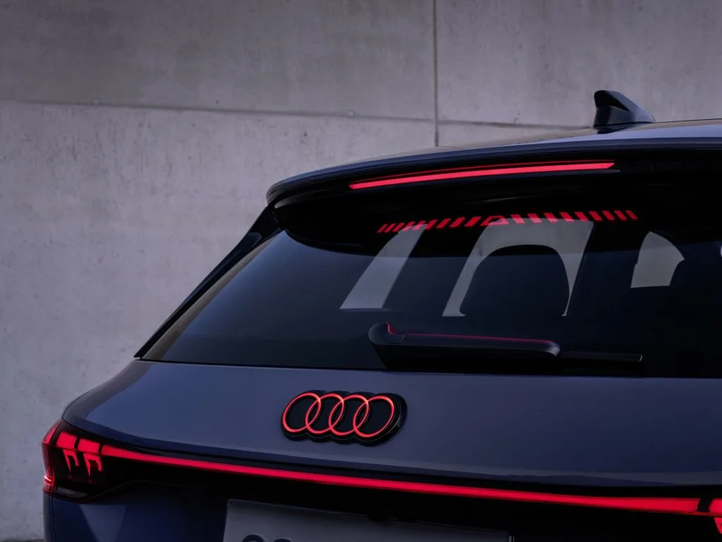 الجديد كلياً Audi Q6 e-tron 2025 - صورة 2