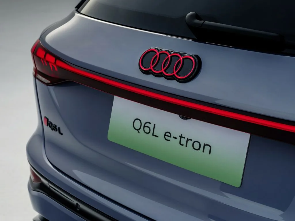 الجديد كلياً Audi Q6 e-tron 2025 - صورة 3