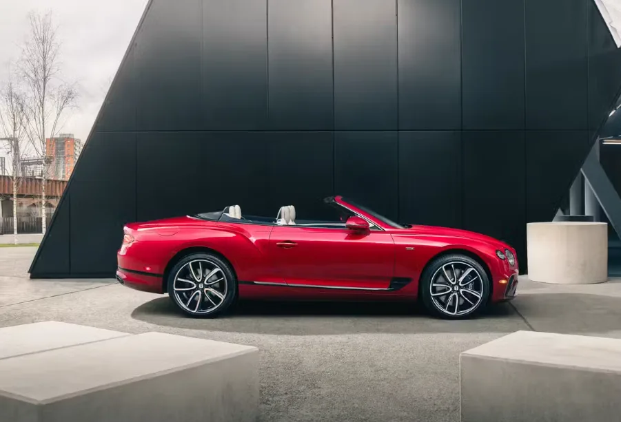 بنتلي تعلن عن محرك V8 يستبدل W12 السابق ويتفوق عليه