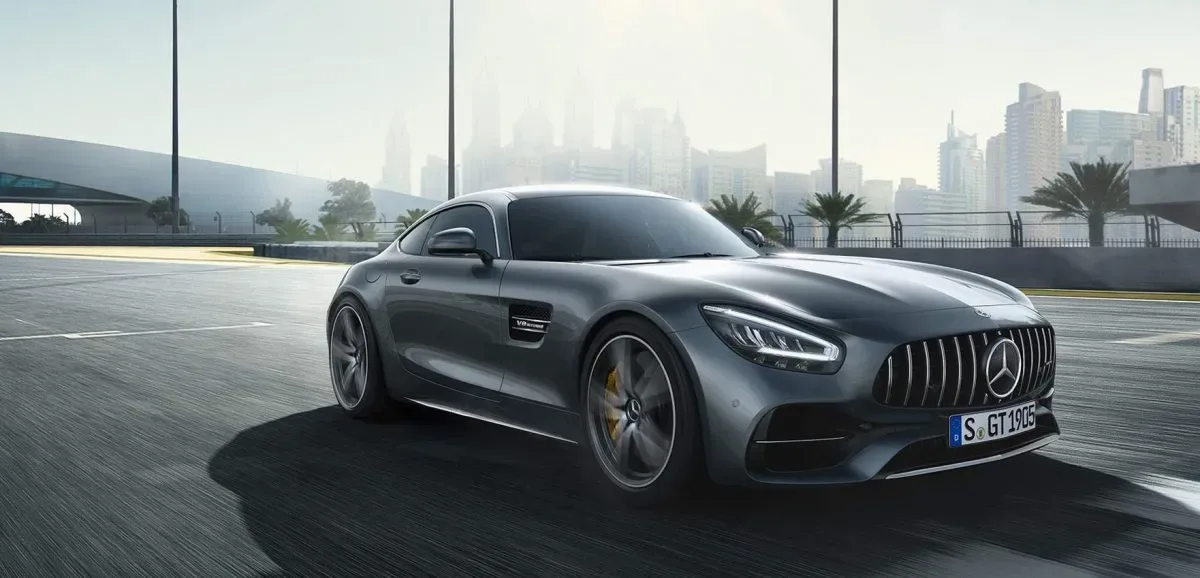 تعرف على أفضل سيارات بمحرك V8 - صورة 4