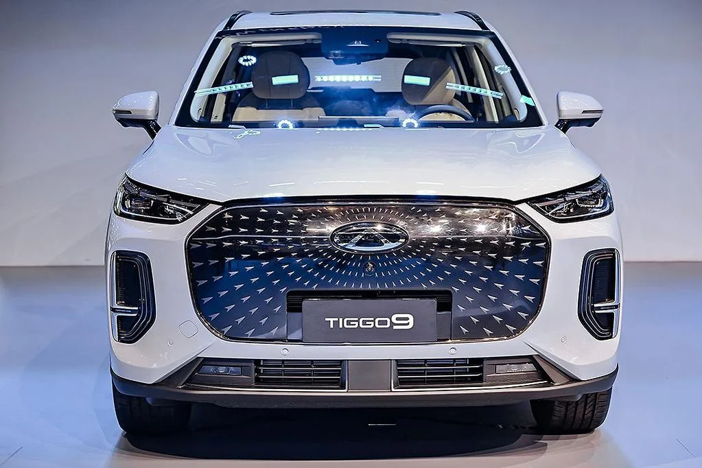 الكشف ولأول مرة عن سيارة شيري تيجو 9 PHEV في معرض بكين للسيارات!