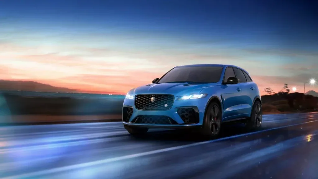 جاكوار: وداعًا لـ F-Pace ومرحبًا بالمستقبل الكهربائي - صورة 2