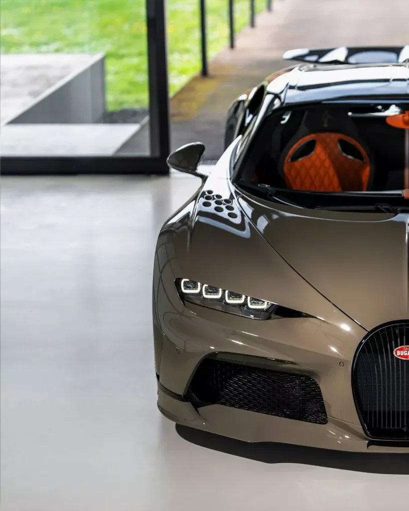 “Bugatti تكشف عن الأسطورة الجديدة: التجسيد الأصيل للتفوق، خليفة شيرون!” - صورة 2