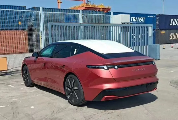 لينك اند كو Zero EV … سيدان كهربائية جديدة بتصميم فريد وأداء … - صورة 4