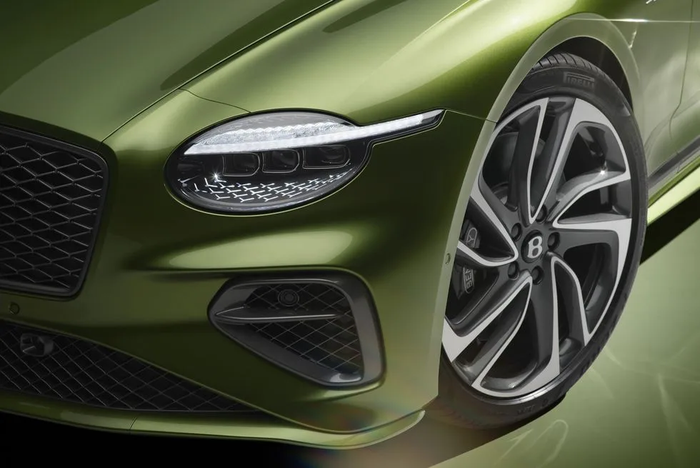بنتلي Continental GT Speed​: وحش هجين بقوة 771 حصان - صورة 3
