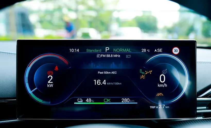 BYD Seal EV تطلق طرازها الثالث - صورة 13