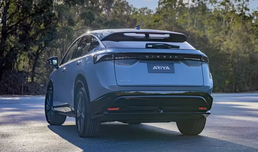 مواصفات وأسعار سيارة  نيسان أريا SUV الكهربائية الجديدة - صورة 2