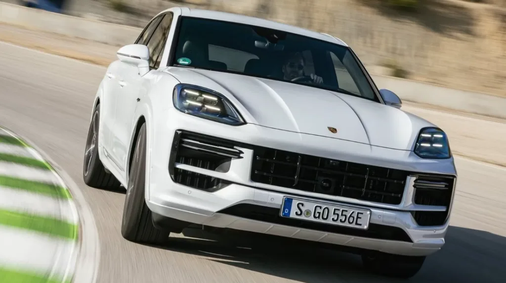 أقوى سيارات الدفع الرباعي V8 التي يمكنك شراؤها في عام 2024 - صورة 8