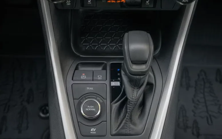 أسعار ومواصفات سيارة Toyota RAV4 - صورة 2