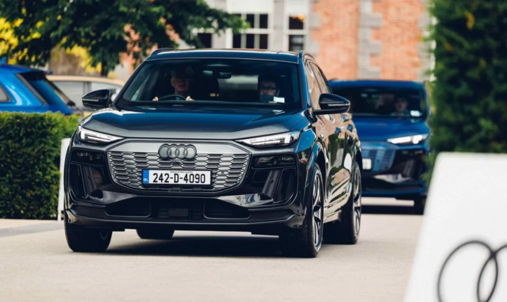 أودي Q6 e-tron .. بداية عصر جديد في عالم السيارات الكهربائية