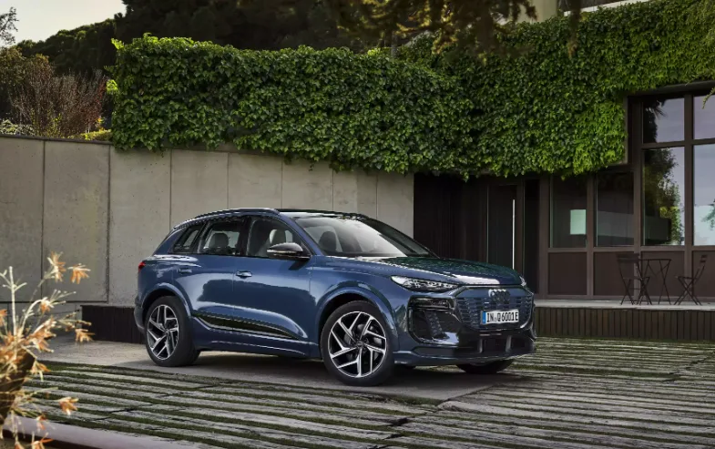أودي Q6 e-tron .. بداية عصر جديد في عالم السيارات الكهربائية - صورة 2