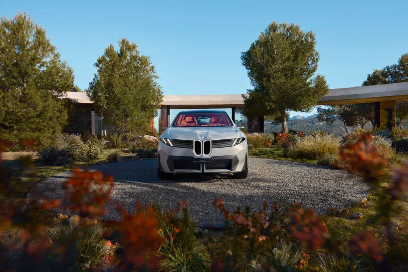 BMW تكشف عن سيارة Neue Klasse X الكهربائية بميزات رقمية متقدمة