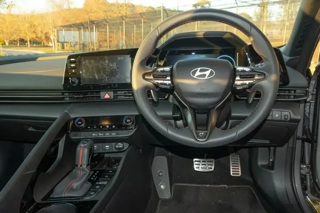 فئات هيونداي i30 2024 مع أسعارها وأبرز المواصفات والتقنيات - صورة 2