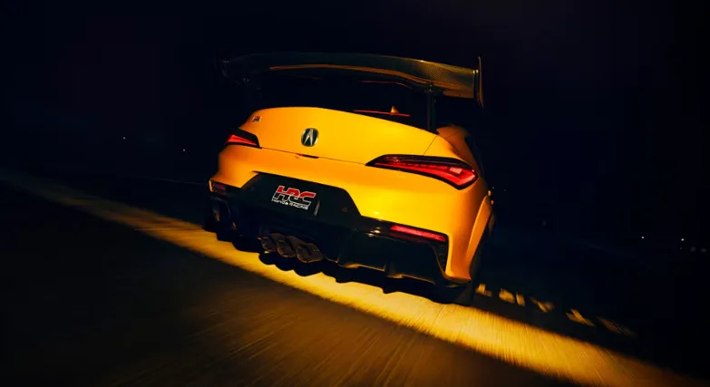 Acura تطلق نموذجًا أوليًا من Integra Type S HRC