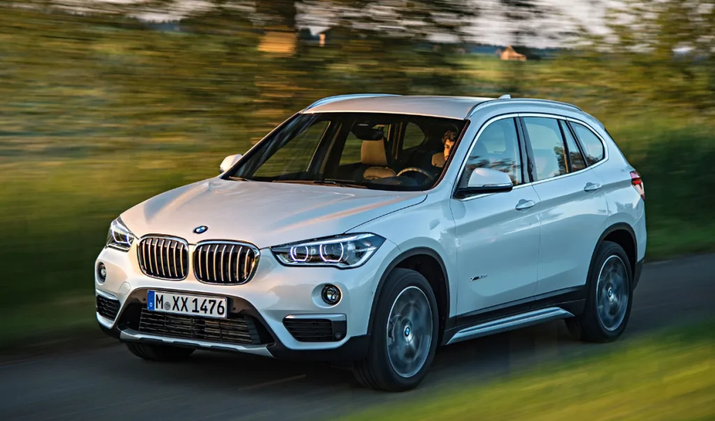 BMW تستدعي 721 ألف سيارة قد تحترق !