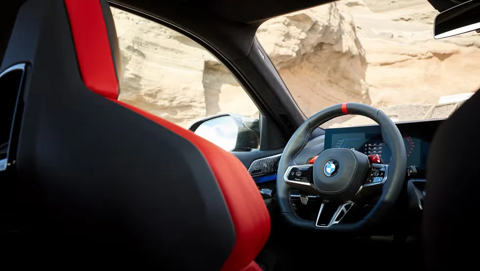 بي إم دبليو M5 تورينج 2025 تنطلق أخيراً بعد طول انتظار - صورة 2
