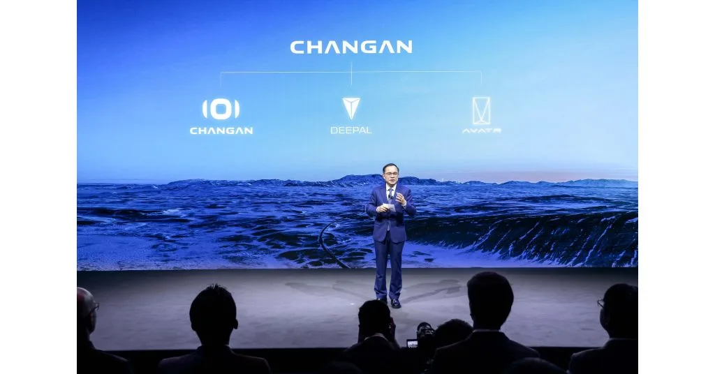 تشانجان تطلق رسميًا علاماتها CHANGAN وDEEPAL وAVATR في أوروبا وتكشف عن طرح ديبال S07 في الربع الثاني من 2025