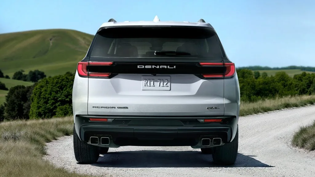 اكتشف Acadia 2026: فئة Denali Ultimate الفاخرة من GMC - صورة 3