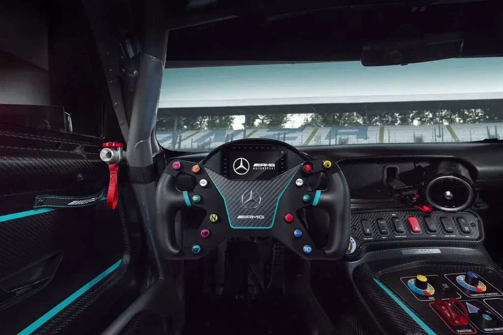 مرسيدس تكشف عن أيقونتها الجديدة AMG GT2 Edition W16