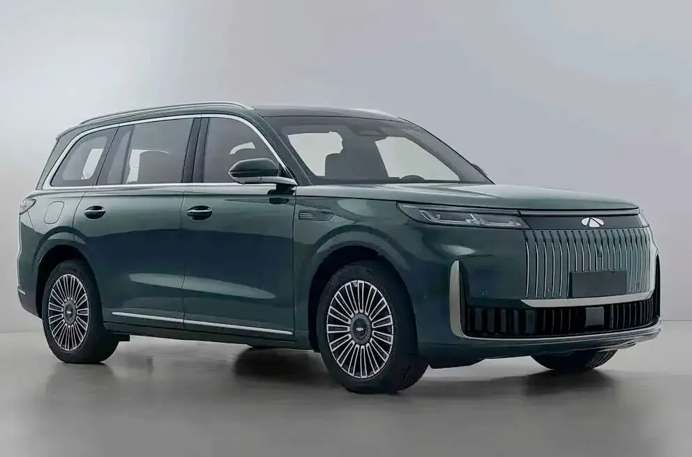 شيري تزيح الستار عن فولوين T11 EREV .. SUV كهربائية هجينة بتصميم فاخر وأداء متطور