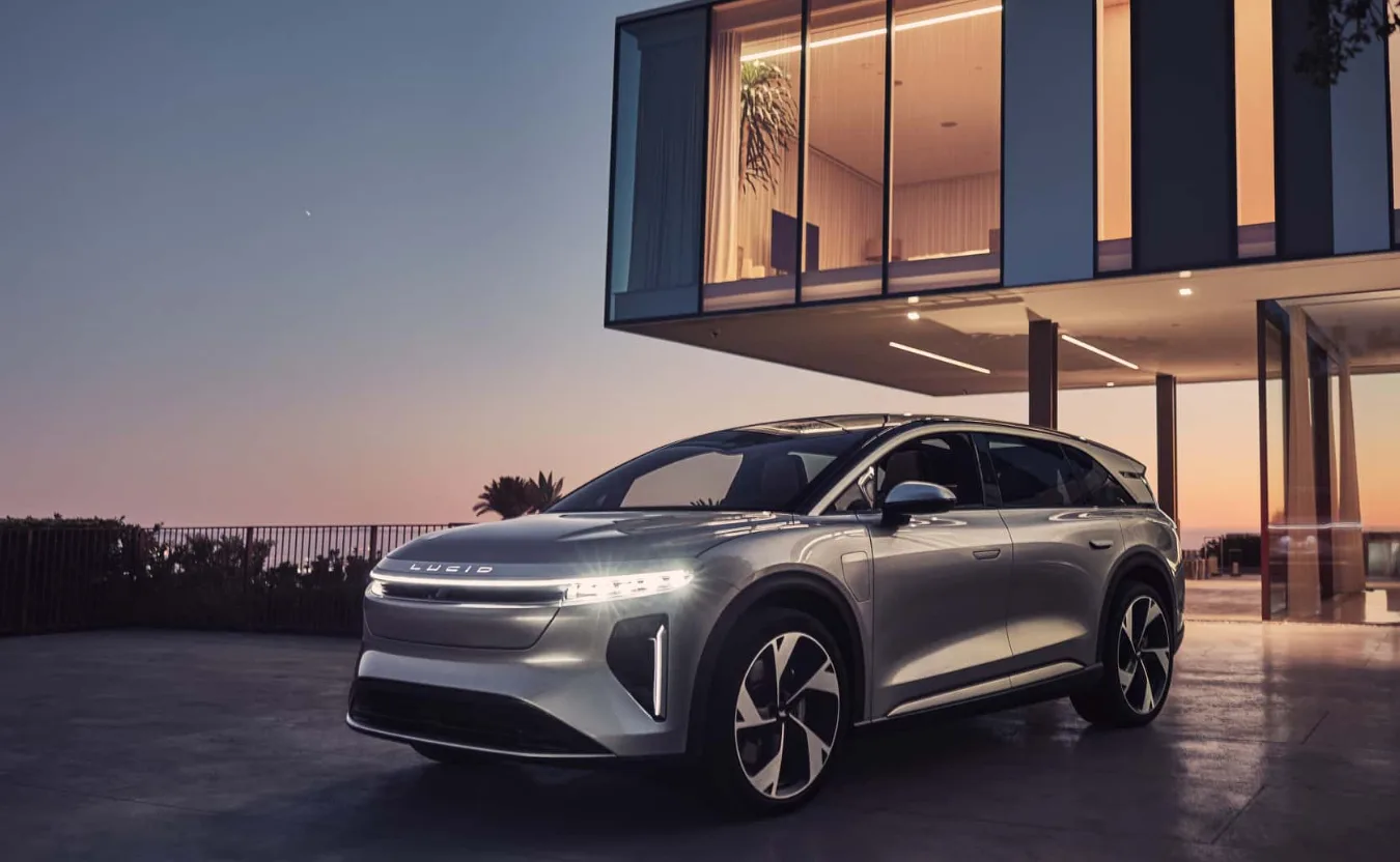 لوسيد تُسرّع وتيرة إنتاج SUV غرافيتي مع تزايد الطلب العالمي