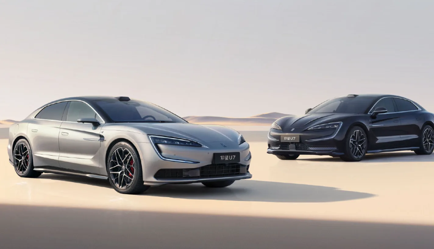 BYD U7 يبدأ تسليمه رسميًا في الصين