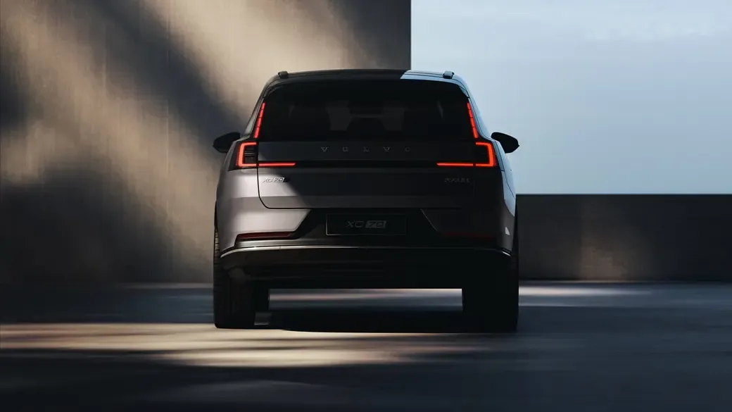 فولفو تكشف عن الجيل الجديد من XC70