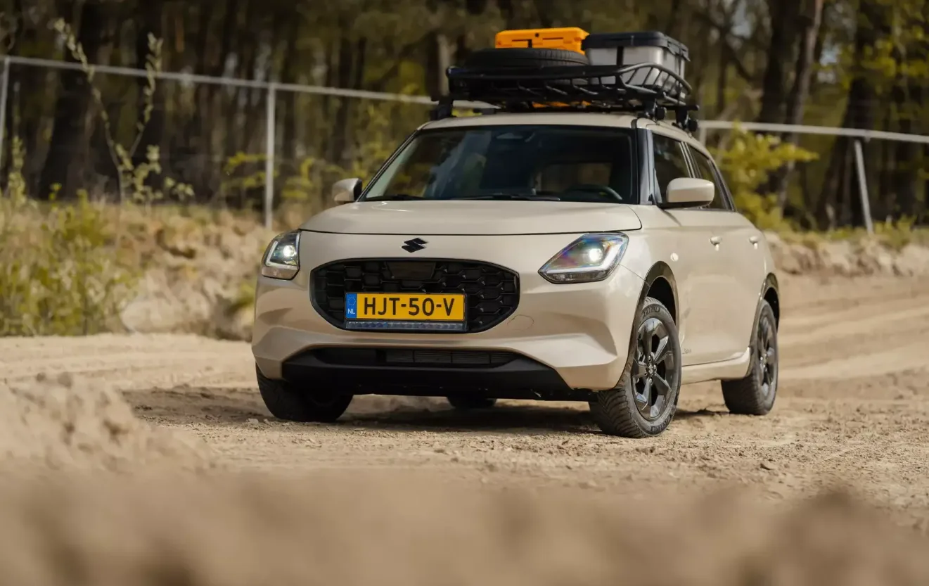 سوزوكي سويفت AllGrip FX 2025: سيارة هاتشباك مدمجة بروح SUV