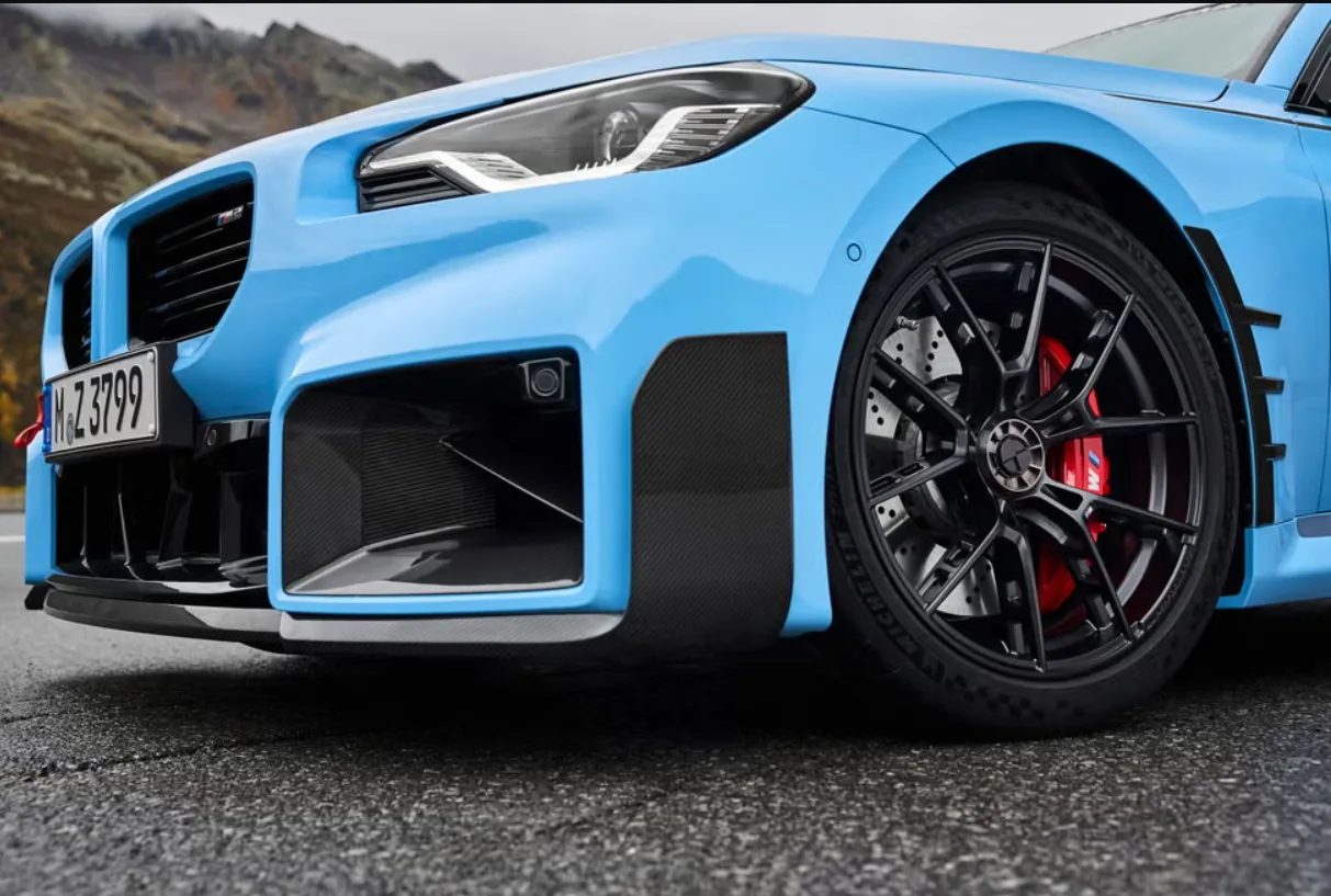 BMW تطلق عجلات مركز القفل لموديلات G8X في أمريكا بسعر مرتفع