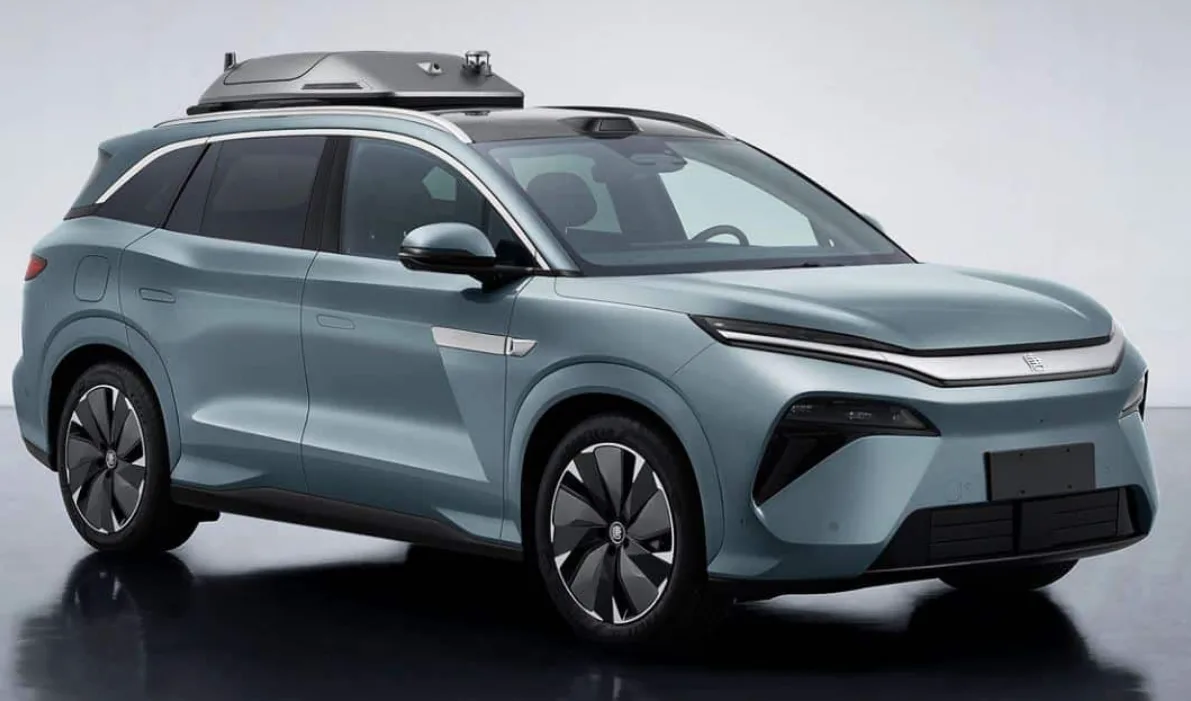 BYD تكشف عن SUV Tang L الجديدة مع نسخ EV وPHEV وتقنيات متطورة