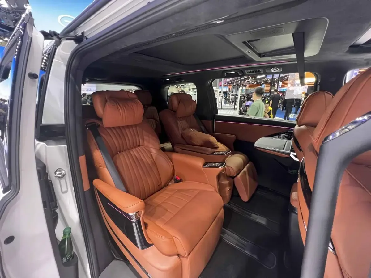 جي ايه سي Trumpchi E9: إصدار جديد بشحن فائق السرعة وتجهيزات فاخرة