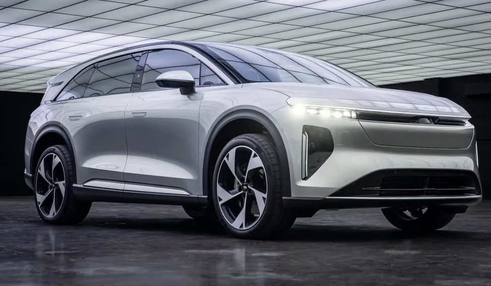 لوسيد Gravity: SUV كهربائية جديدة بأسعار تنافسية وأداء قوي