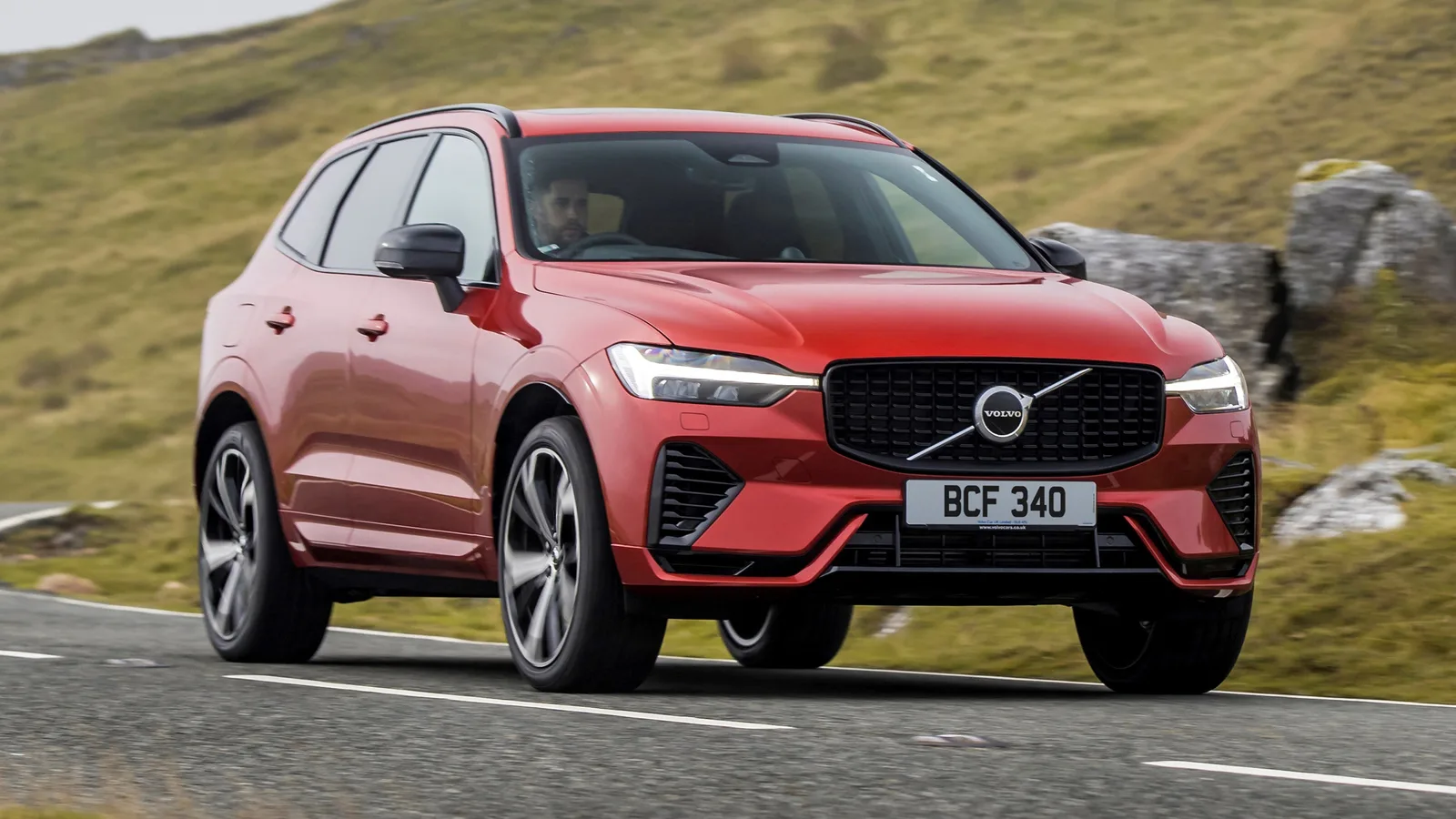 سيارات الـ SUV الأكثر أمانًا لعام 2024