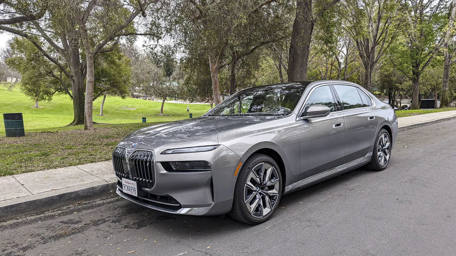 BMW ستعيد تدوير جميع بطاريات سياراتها الكهربائية القديمة