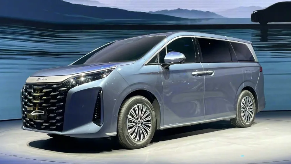BYD Xia: سيارة ركاب فاخرة مزودة بتكنولوجيا هجينة متقدمة