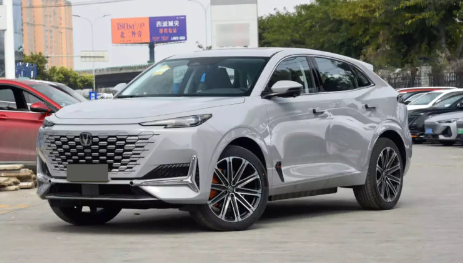 مواصفات وأسعار سيارة شانجان UNI-S 2025 الجديدة