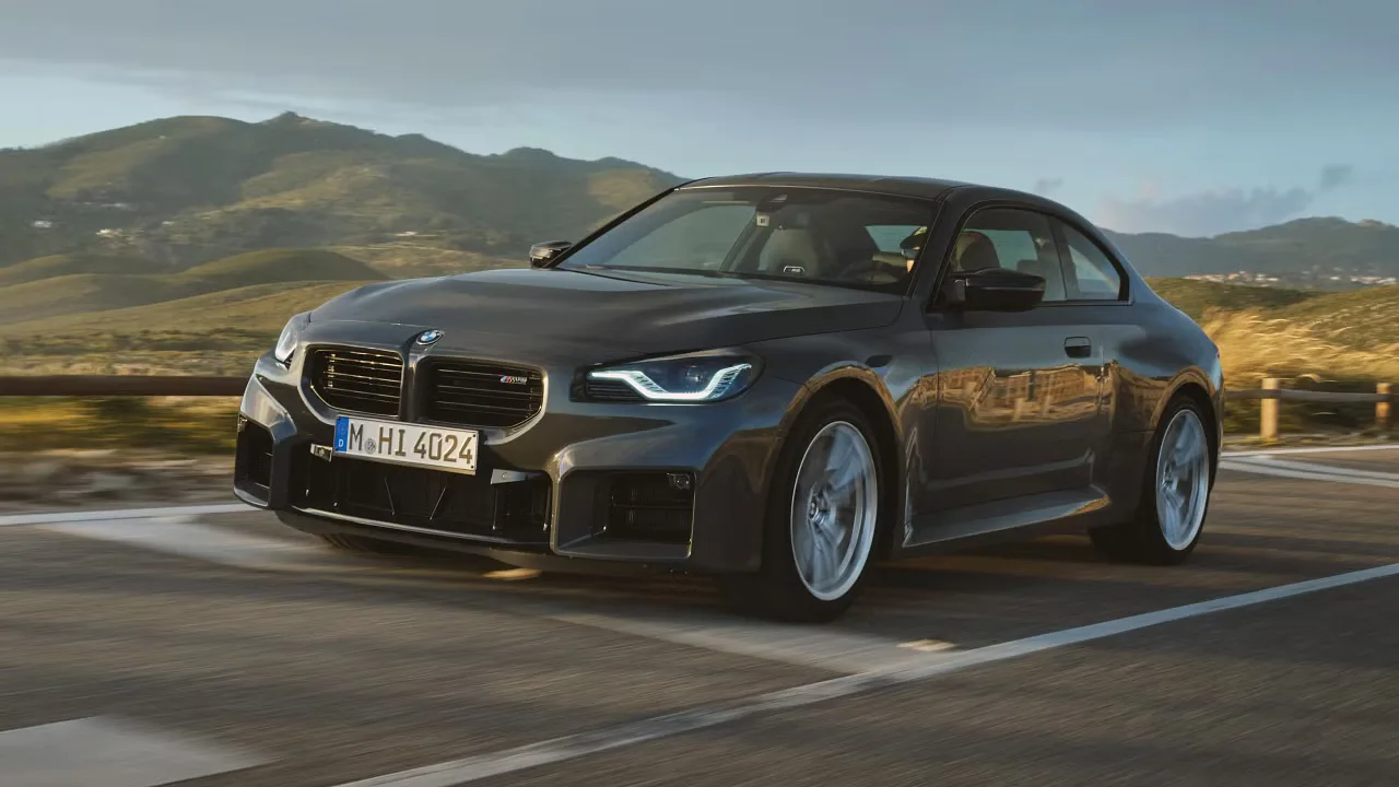 تسريب صور سيارة بي إم دبليو الفئة الثانية Gran Coupe الجديدة