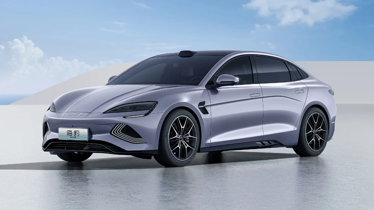 “الكشف عن سيارة BYD Seal EV الجديدة بنظام LiDAR المتقدم”
