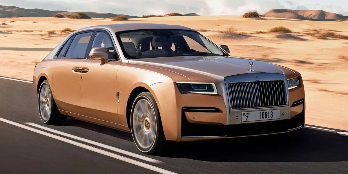 تعرف على السيارت ذات محرك V12 الجديدة المتاحة للشراء في عام 2024