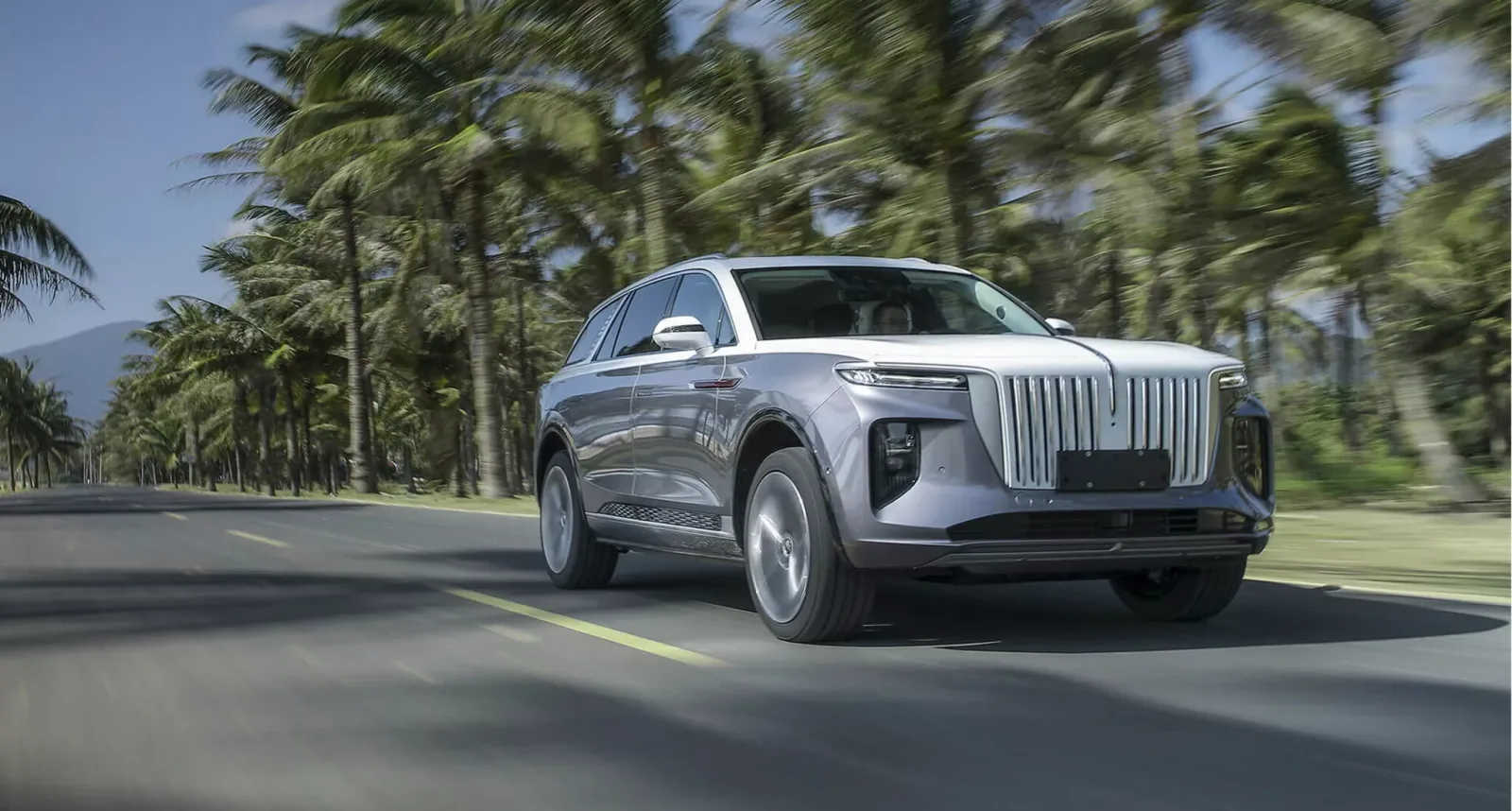 استكشف سيارة هونشي E-HS9 2024 الكهربائية: المواصفات والميزات