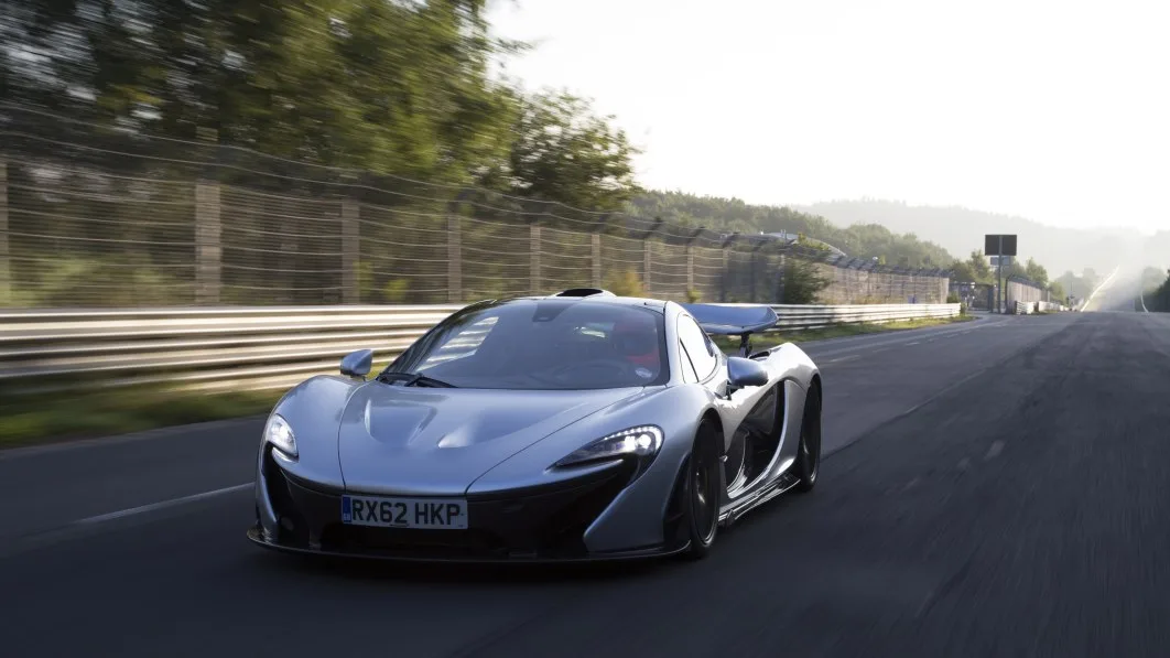 السيارة البديلة عن ماكلارين P1 بمحرك V8 جديد تمامًا