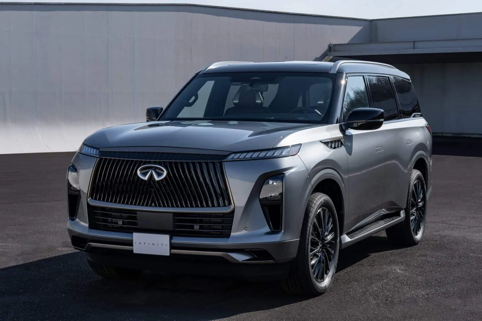 إنفينيتي QX80 2025 تنطلق رسمياً.. كامل المواصفات والأسعار