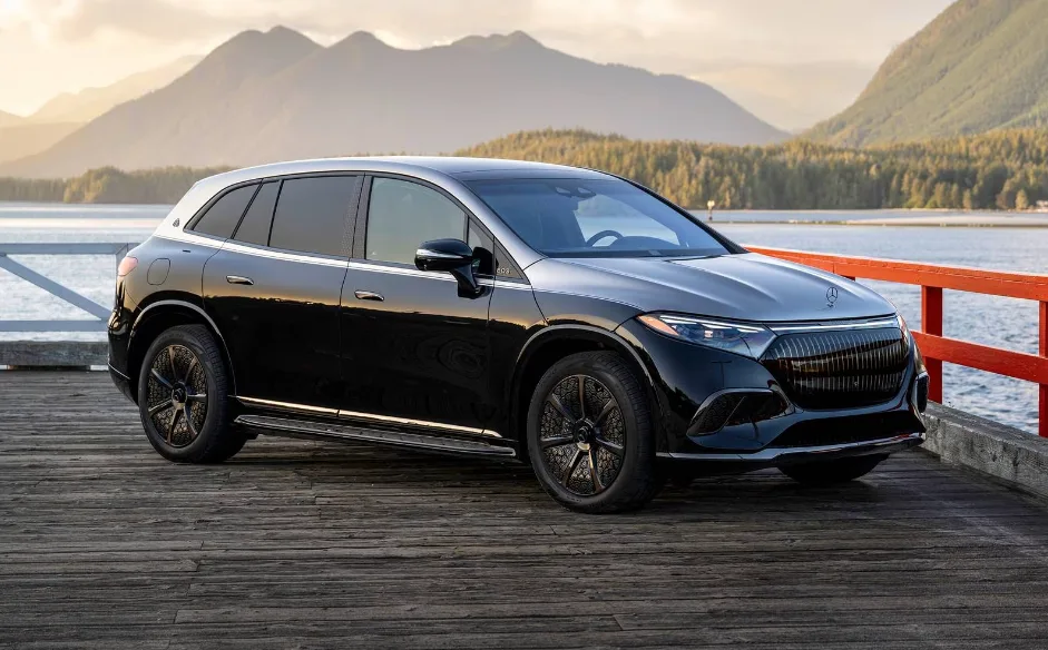 مرسيدس مايباخ EQS SUV 2024 تأتي بقوة 649 حصان