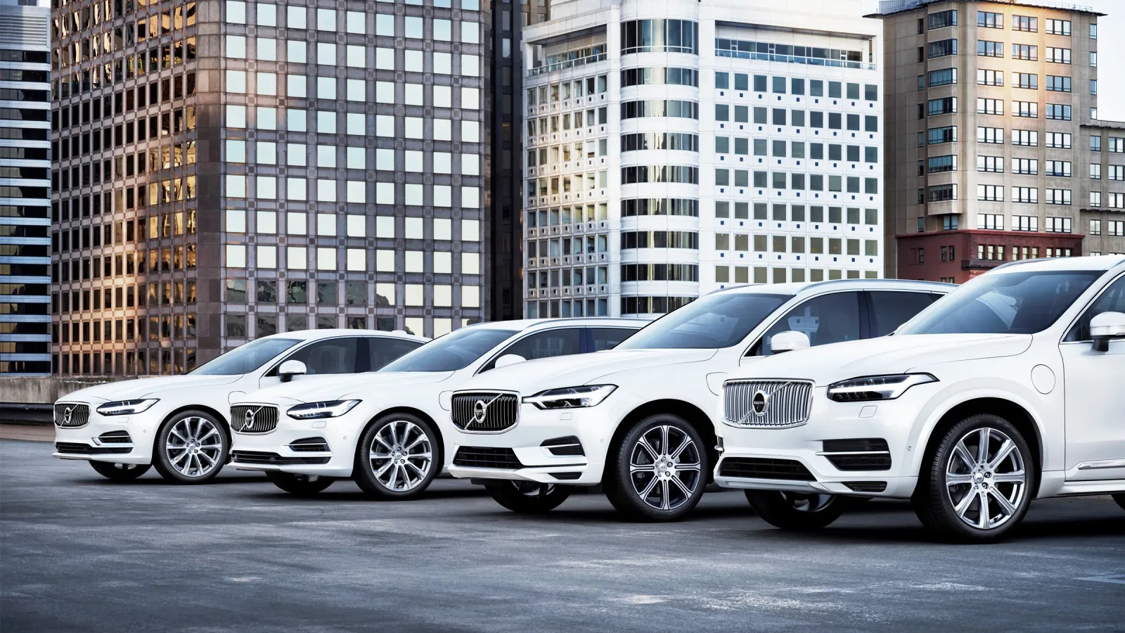 شركة فولفو للسيارات تتوقف عن تمويل أعمال السيارات الرياضية الكهربائية Polestar