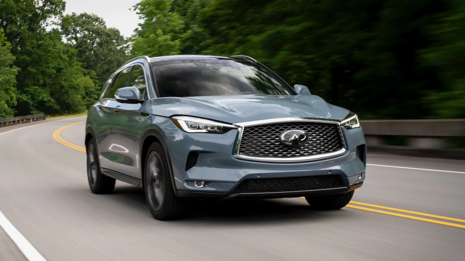 إنفينيتي QX50 2024 سيارة الدفع الرباعي الفاخرة