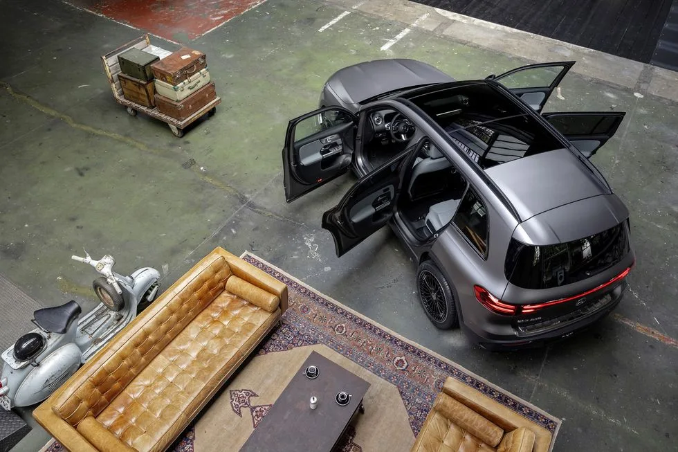 تحتوي هذه الصورة على سمة alt فارغة؛ اسم الملف هو 2024-mercedes-benz-eqb-104-64e651403b9cf.jpg