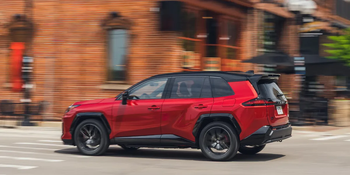 تويوتا RAV4 GR Sport 2026