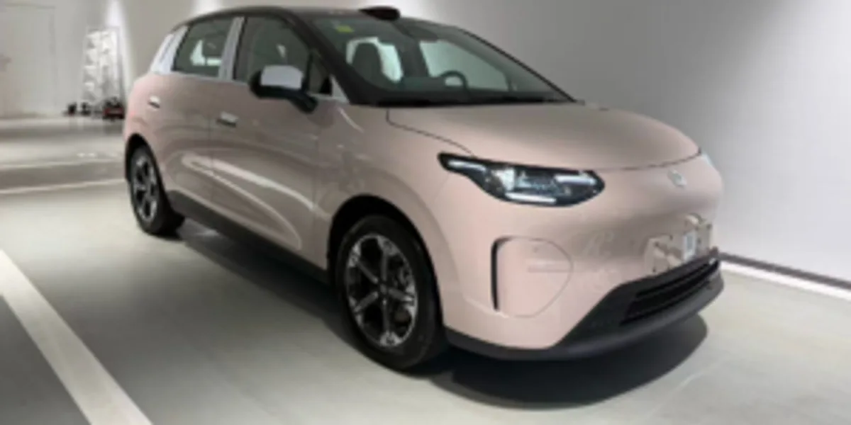 Leapmotor A05 الكهربائية تنطلق رسميًا في السوق الصينية